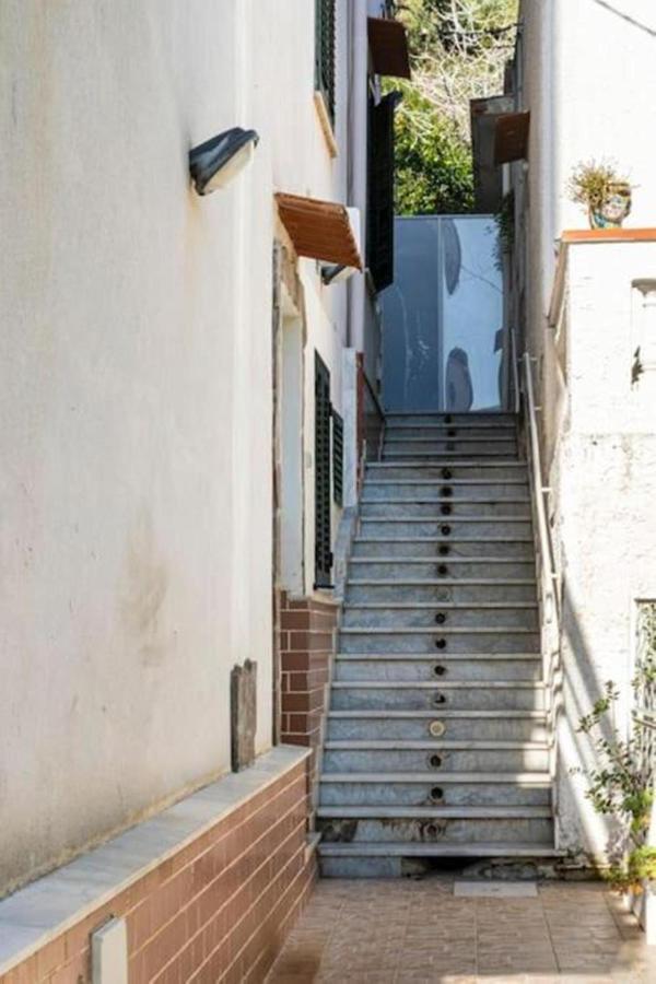Casa Mare Me' Apartment Mondello Bagian luar foto